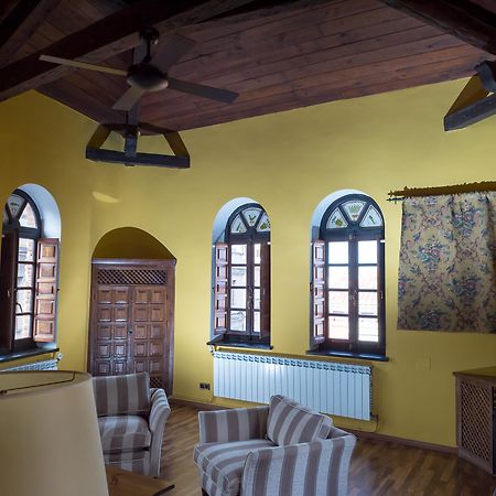 Palacio Valderrabanos Ávila Exterior foto