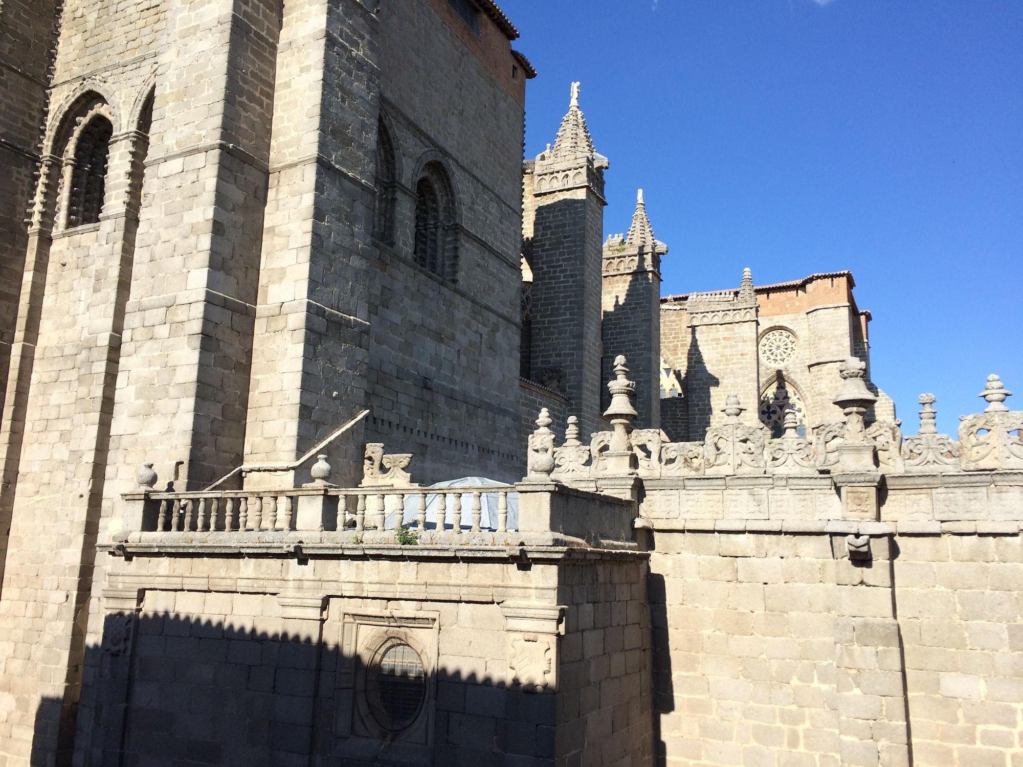 Palacio Valderrabanos Ávila Exterior foto