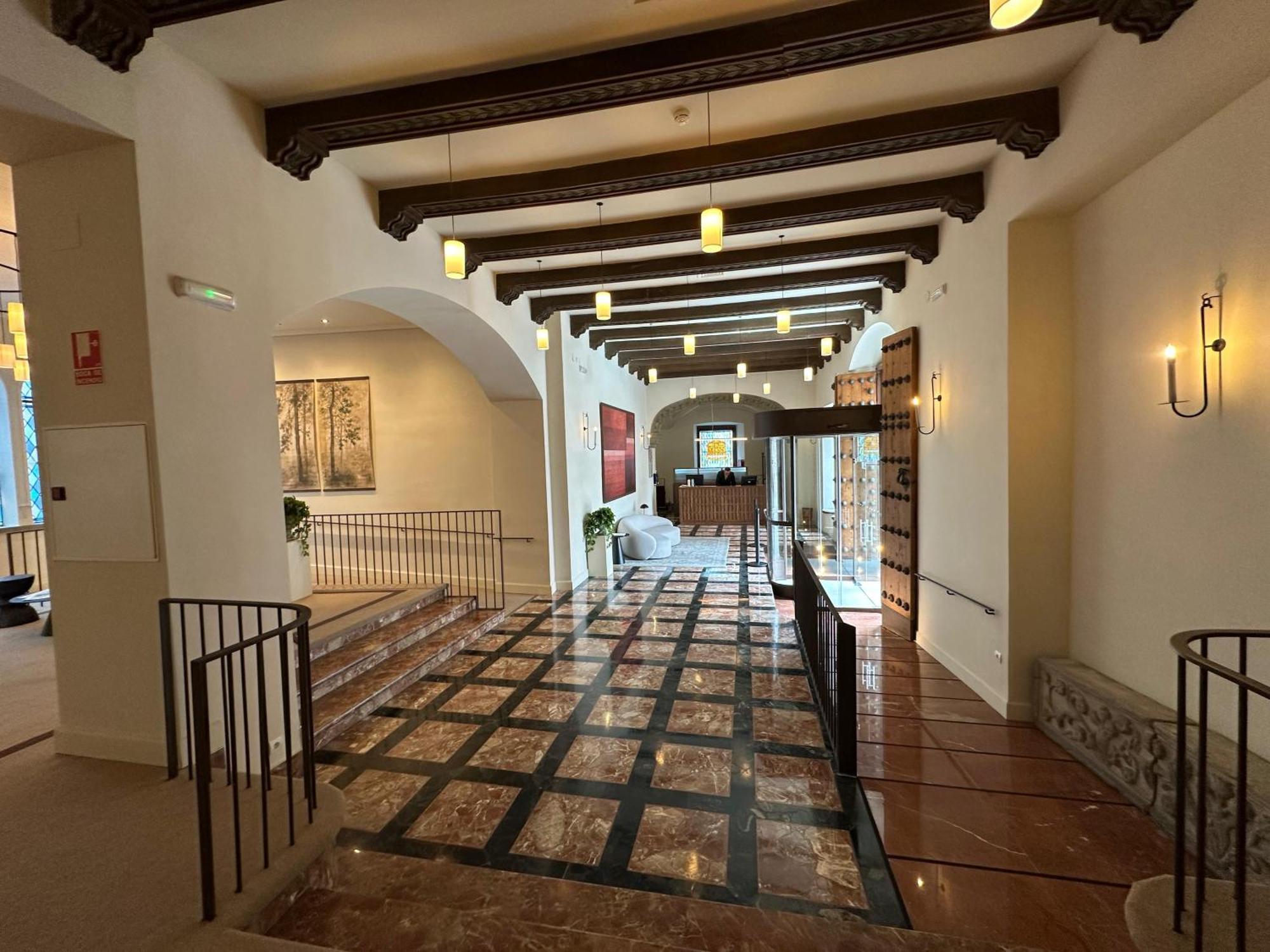 Palacio Valderrabanos Ávila Exterior foto